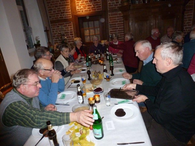 15.11.2013 Traditionelles Wurstebrotessen der Kolpingfamilie